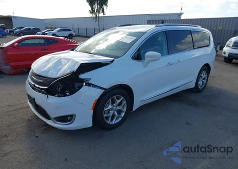 2020 Chrysler Pacifica Touring L z USA, uszkodzony, nr VIN 2C4RC1BG7LR113856